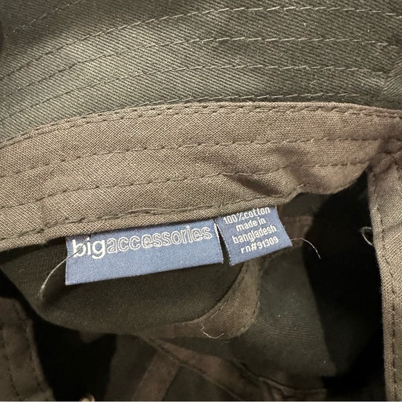 Roblox Bucket Hat - Picture 3 of 5